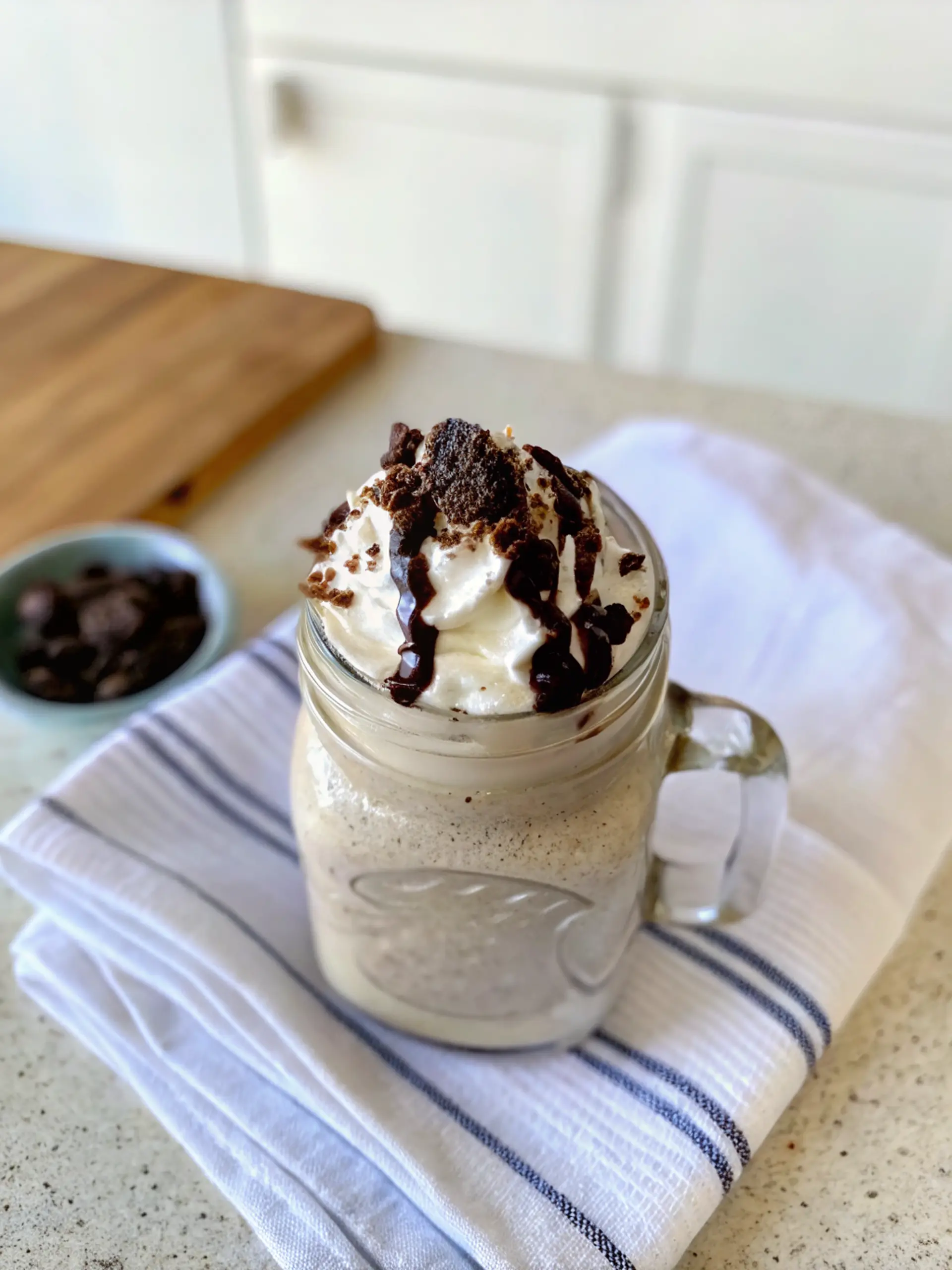 Cookies and Cream Frappe Recipe image1