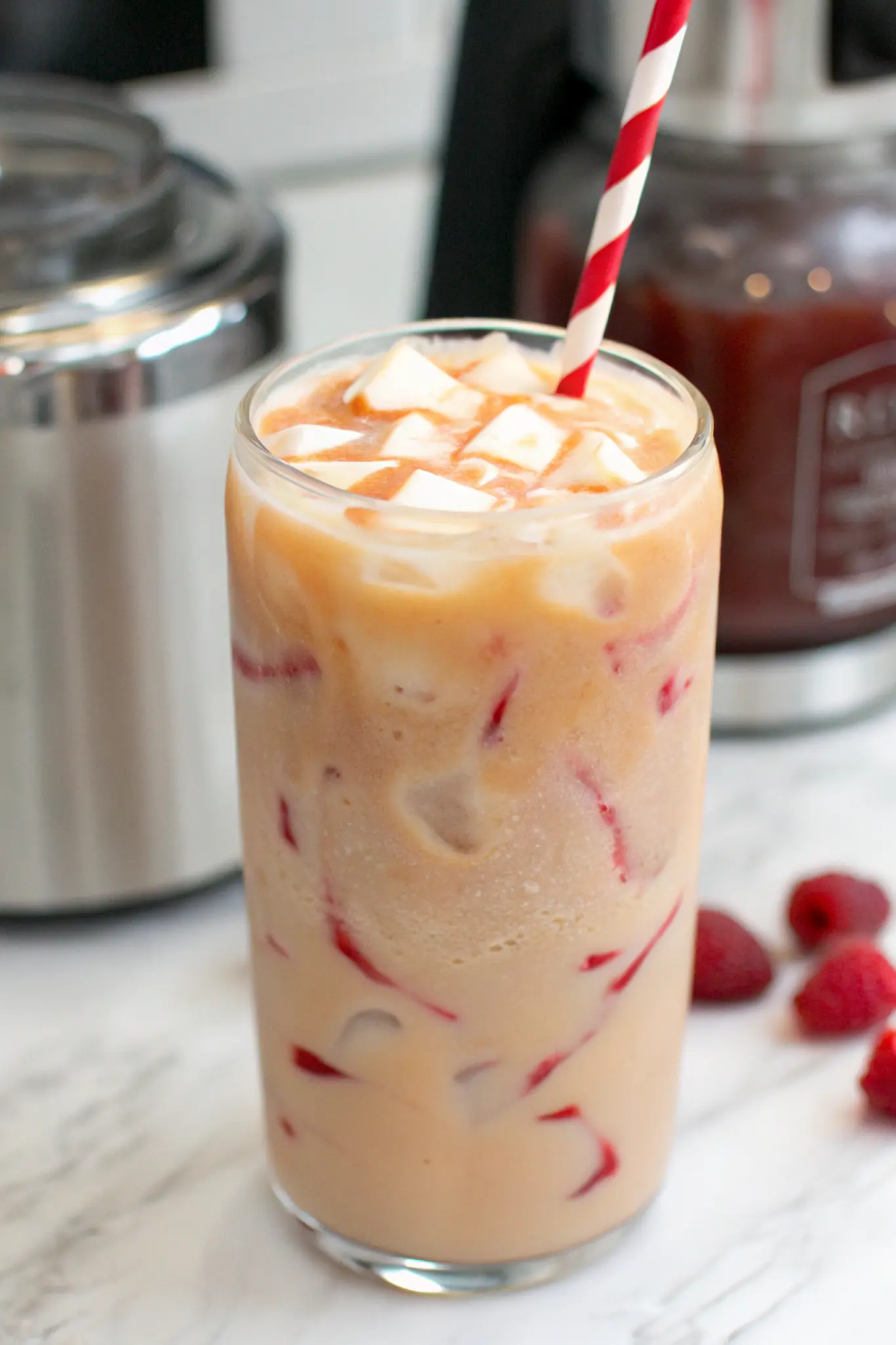 Creamy Raspberry White Chocolate Latte