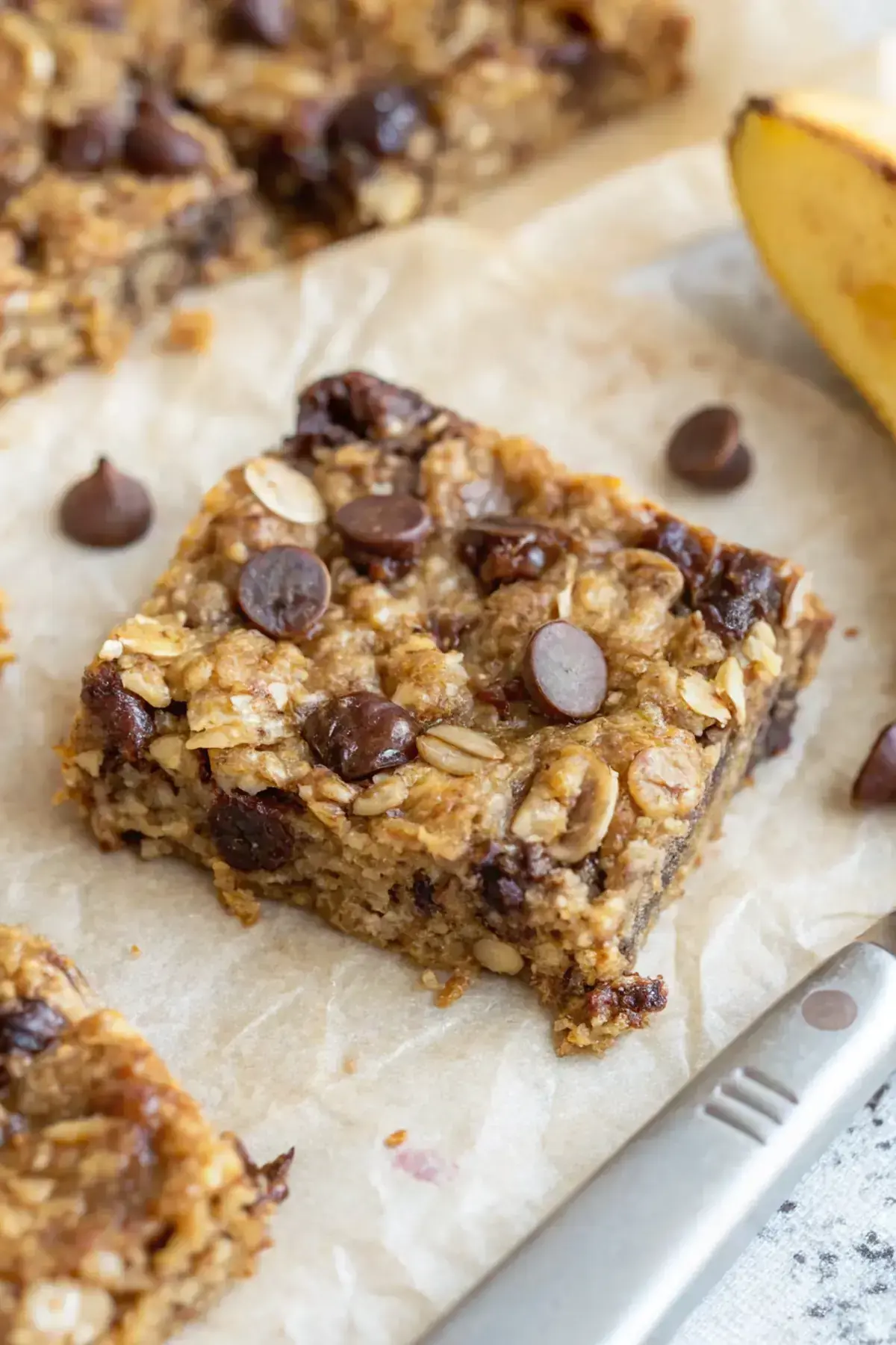 Easy Banana Oatmeal Breakfast Bars