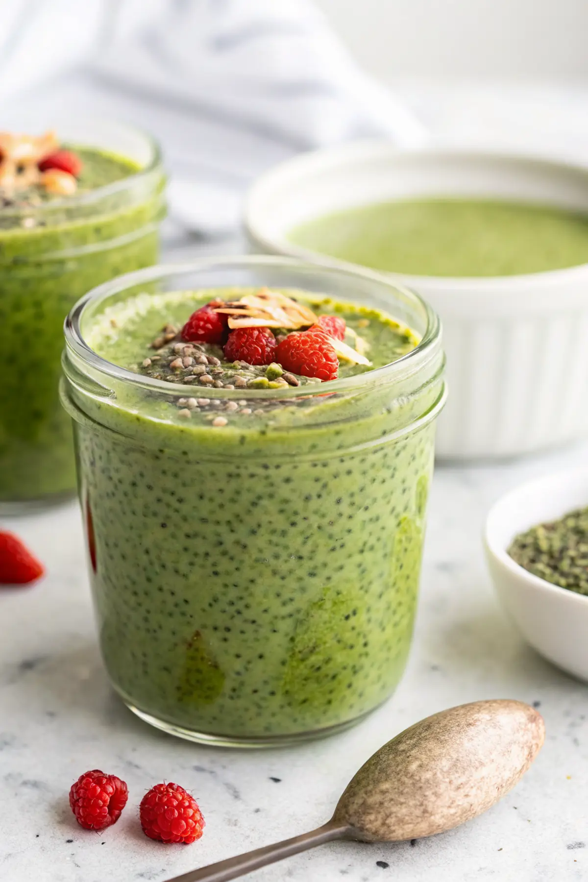 Easy Creamy Matcha Chia Pudding