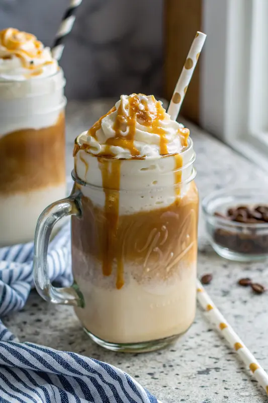 Easy Iced Caramel Macchiato Recipe image1