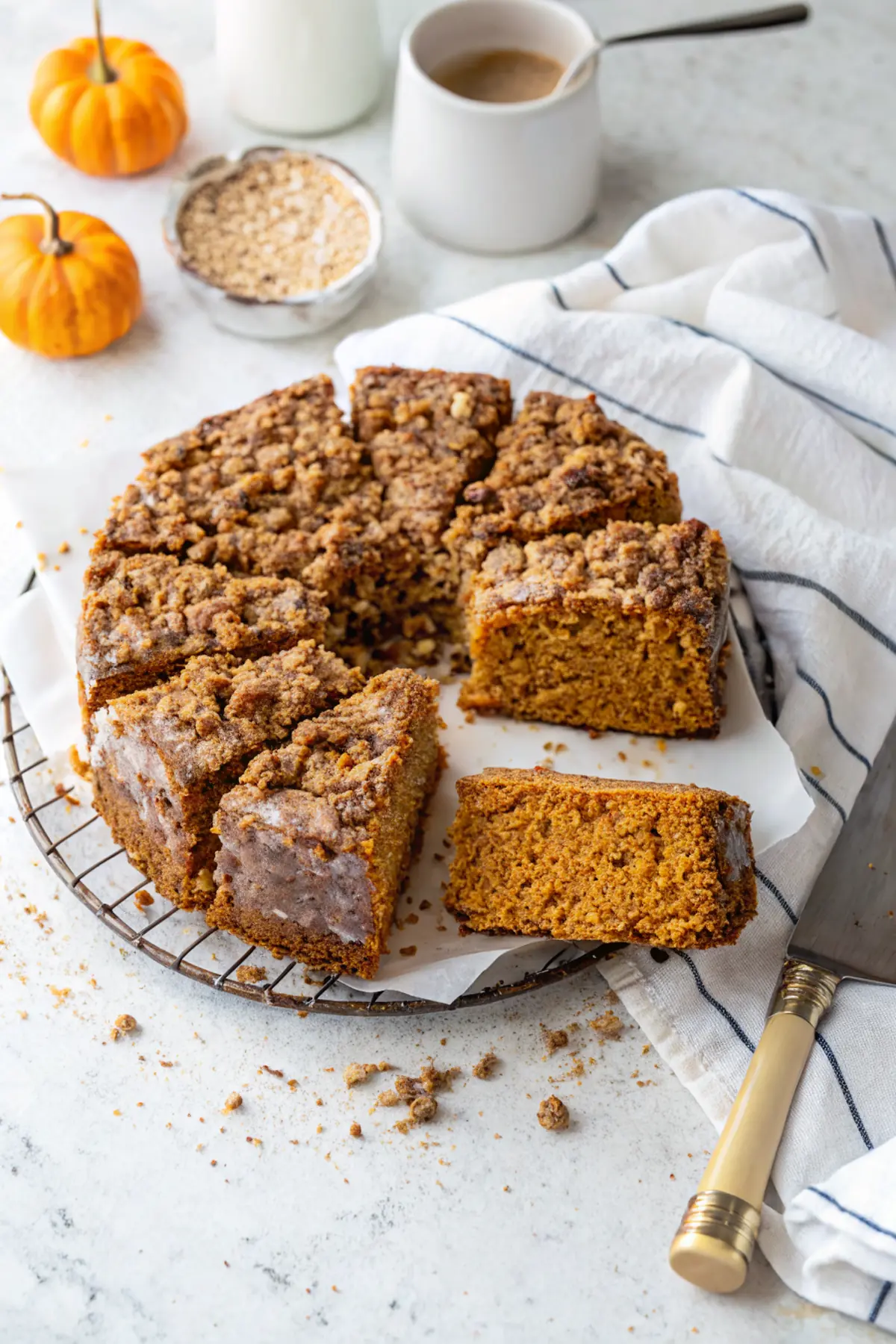 Easy Pumpkin Coffee Cake Recipe image1